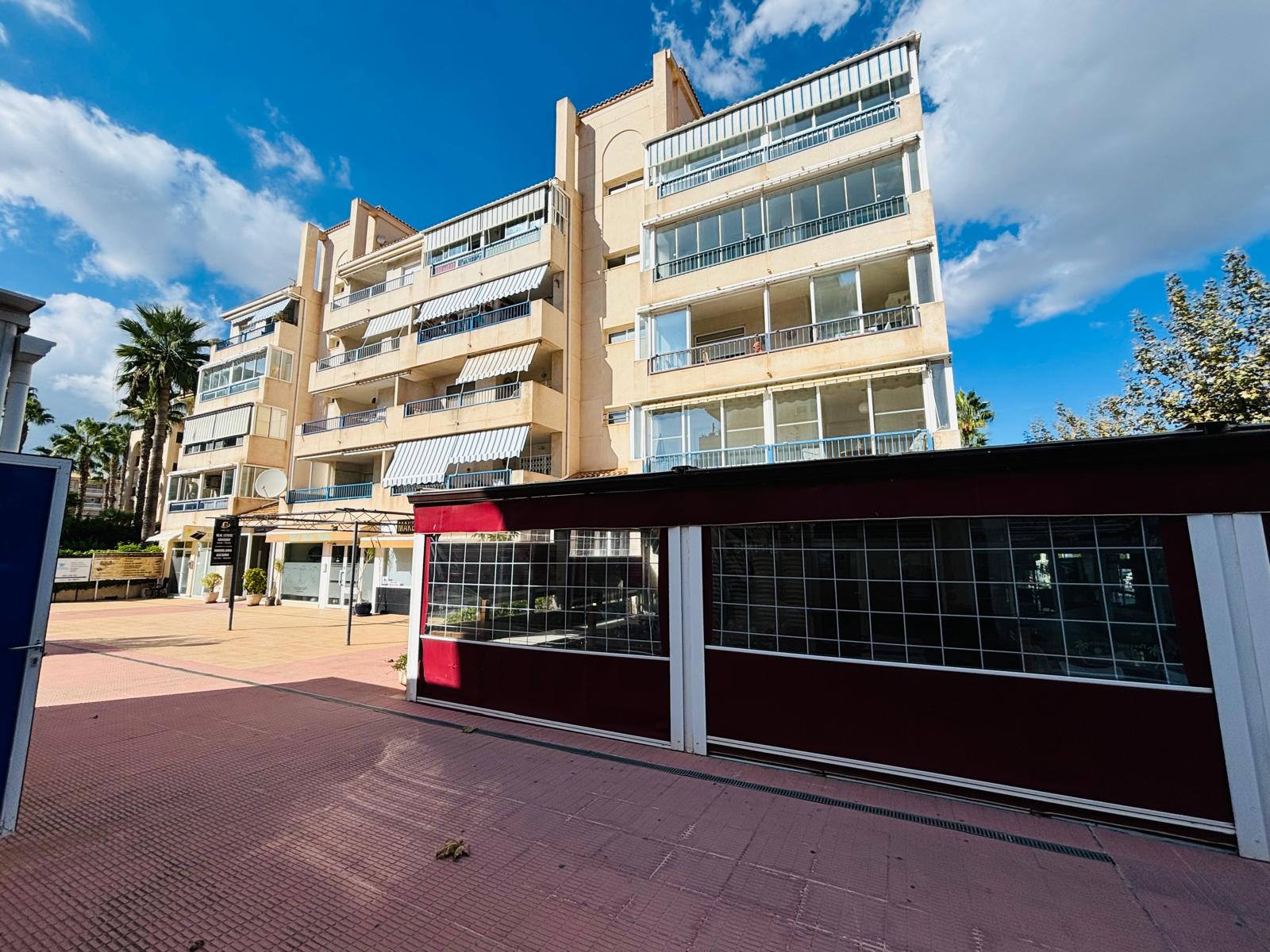 Apartamento con vistas en pleno centro de Albir