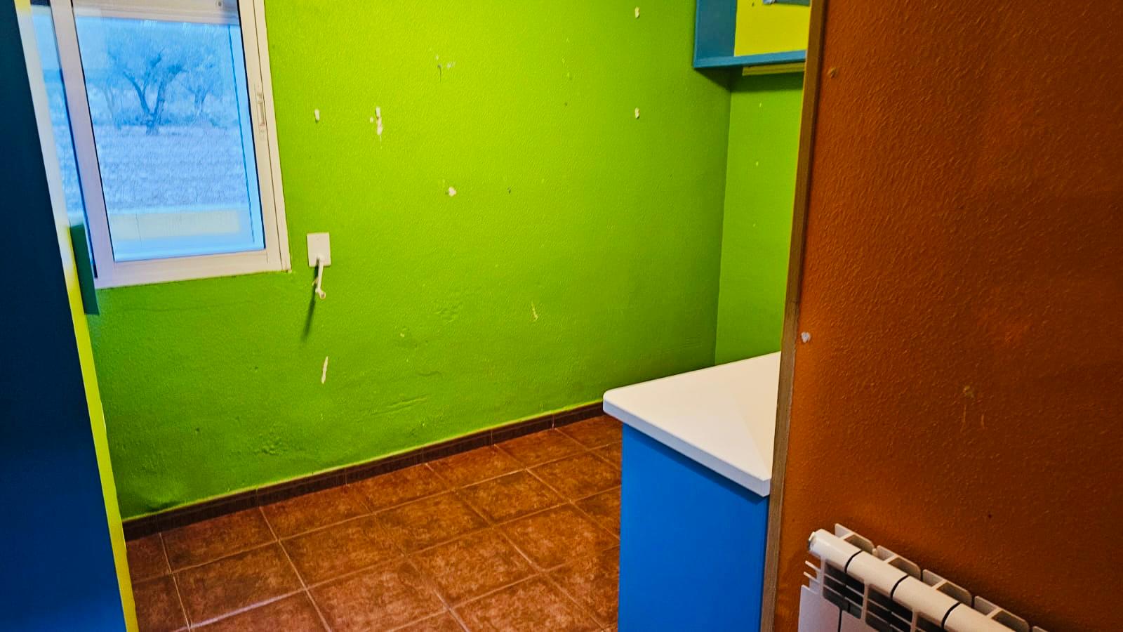 Nieruchomość z doskonałą prywatnością w bardzo spokojnym otoczeniu w Oñil.