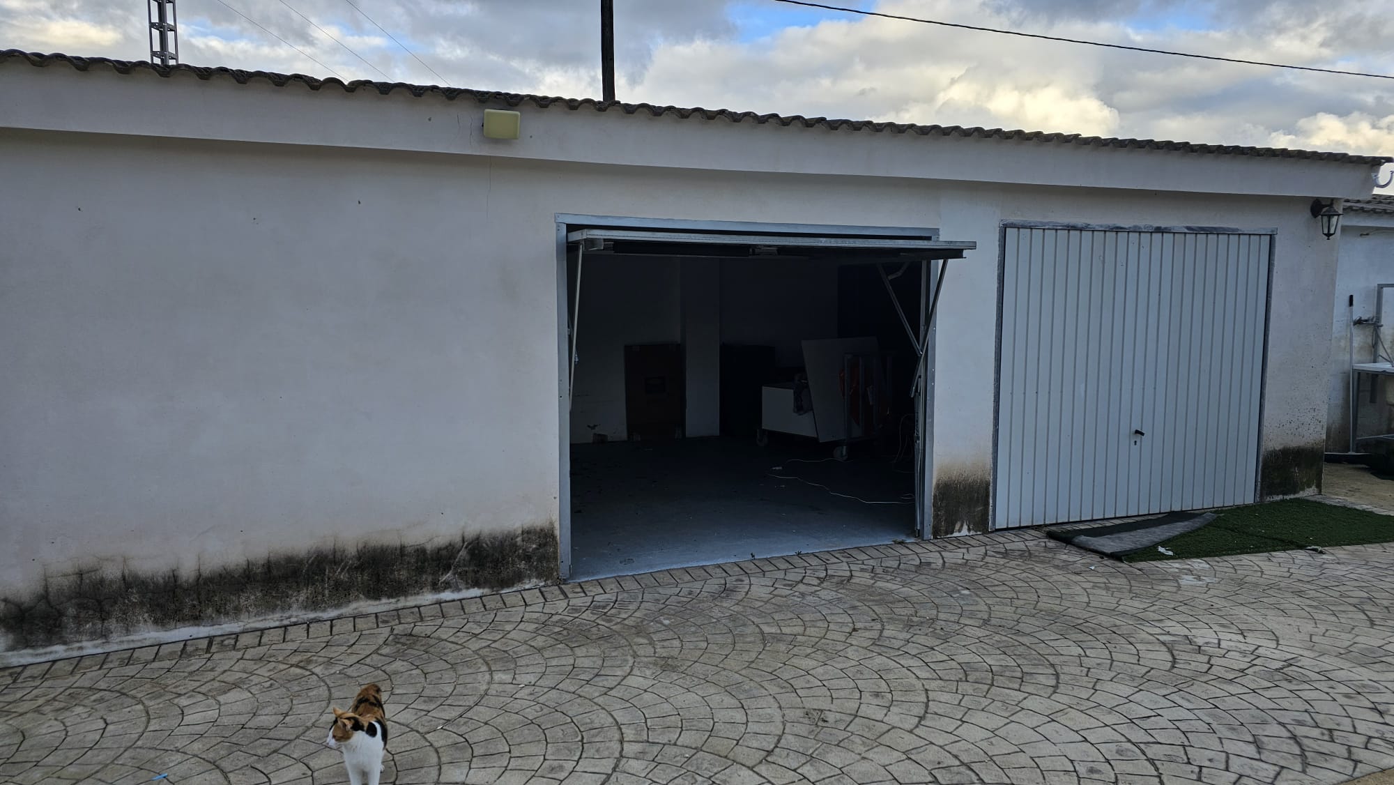 Castalla, propiedad única con dos viviendas en una parcela de 2.600 m²