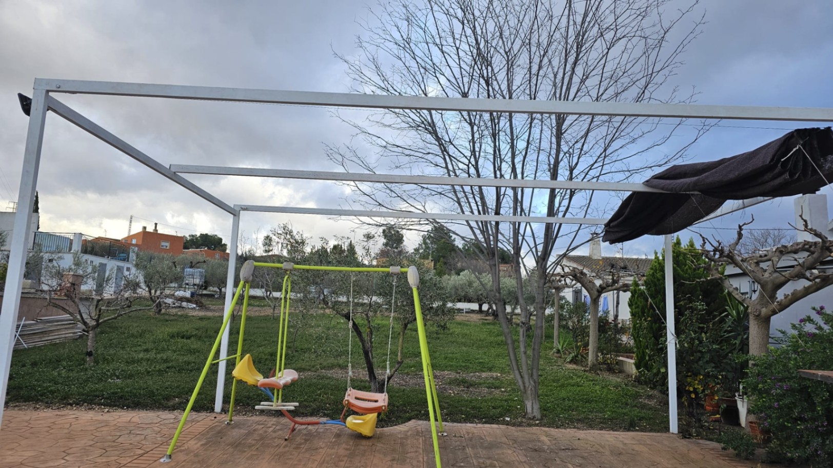 Castalla, propiedad única con dos viviendas en una parcela de 2.600 m²