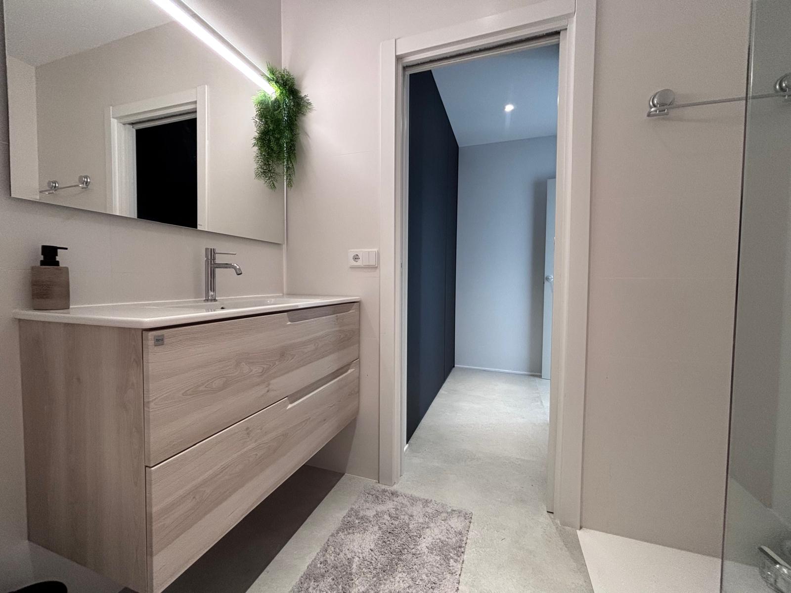 Exclusiva villa de diseño moderno con 3 dormitorios en Alfaz del Pi