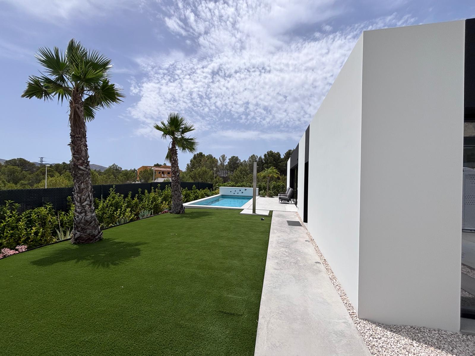 Exclusiva villa de diseño moderno con 3 dormitorios en Alfaz del Pi