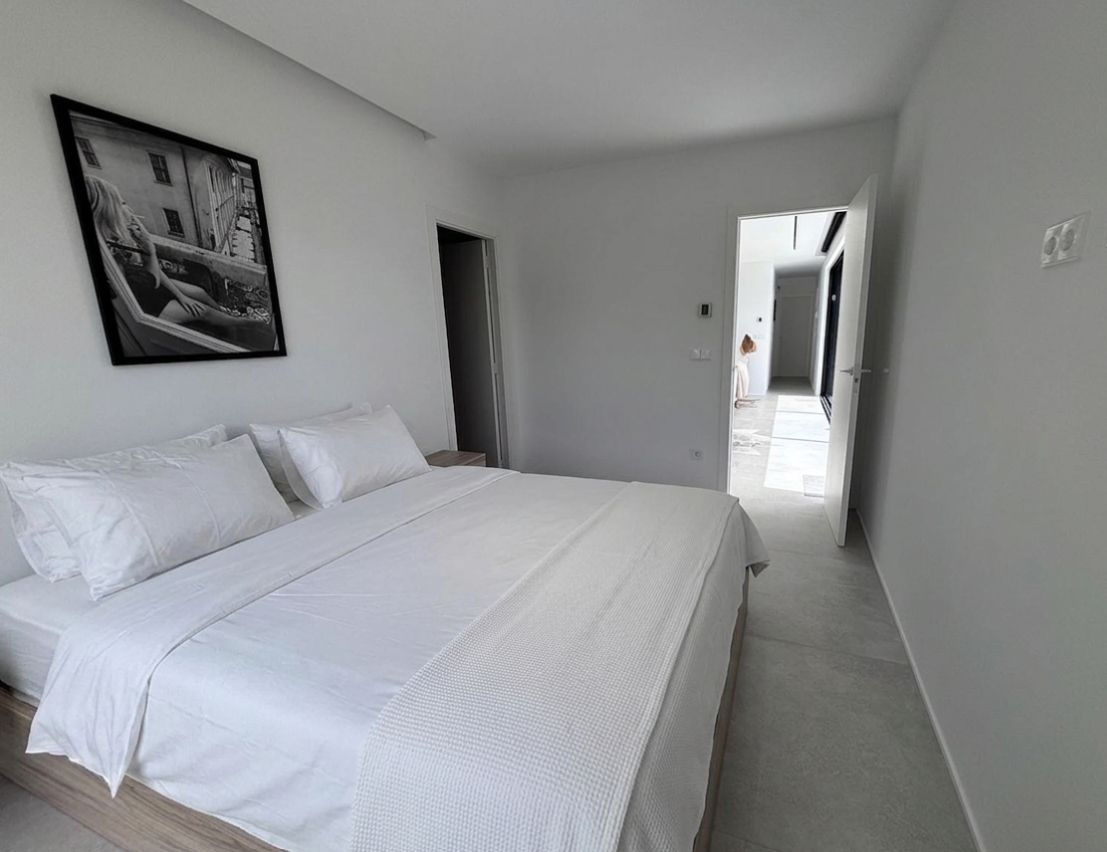 Exclusiva villa de diseño moderno con 3 dormitorios en Alfaz del Pi
