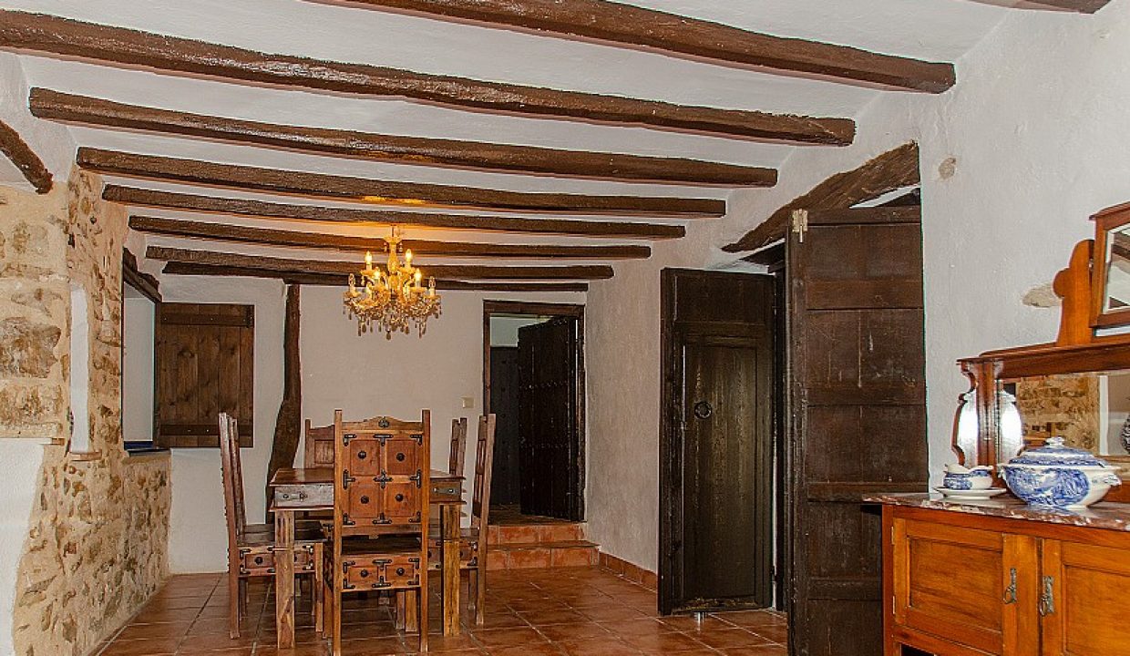 Finca maravillosa del siglo XVIII con 8 dormitorios y vistas al mar en Benissa