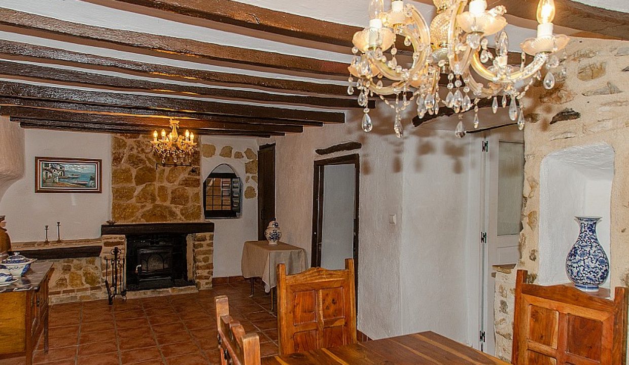Finca maravillosa del siglo XVIII con 8 dormitorios y vistas al mar en Benissa