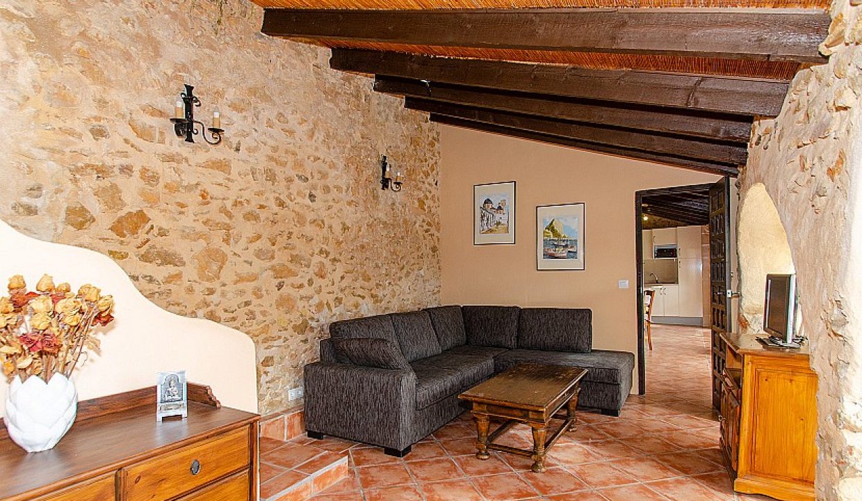 Finca maravillosa del siglo XVIII con 8 dormitorios y vistas al mar en Benissa