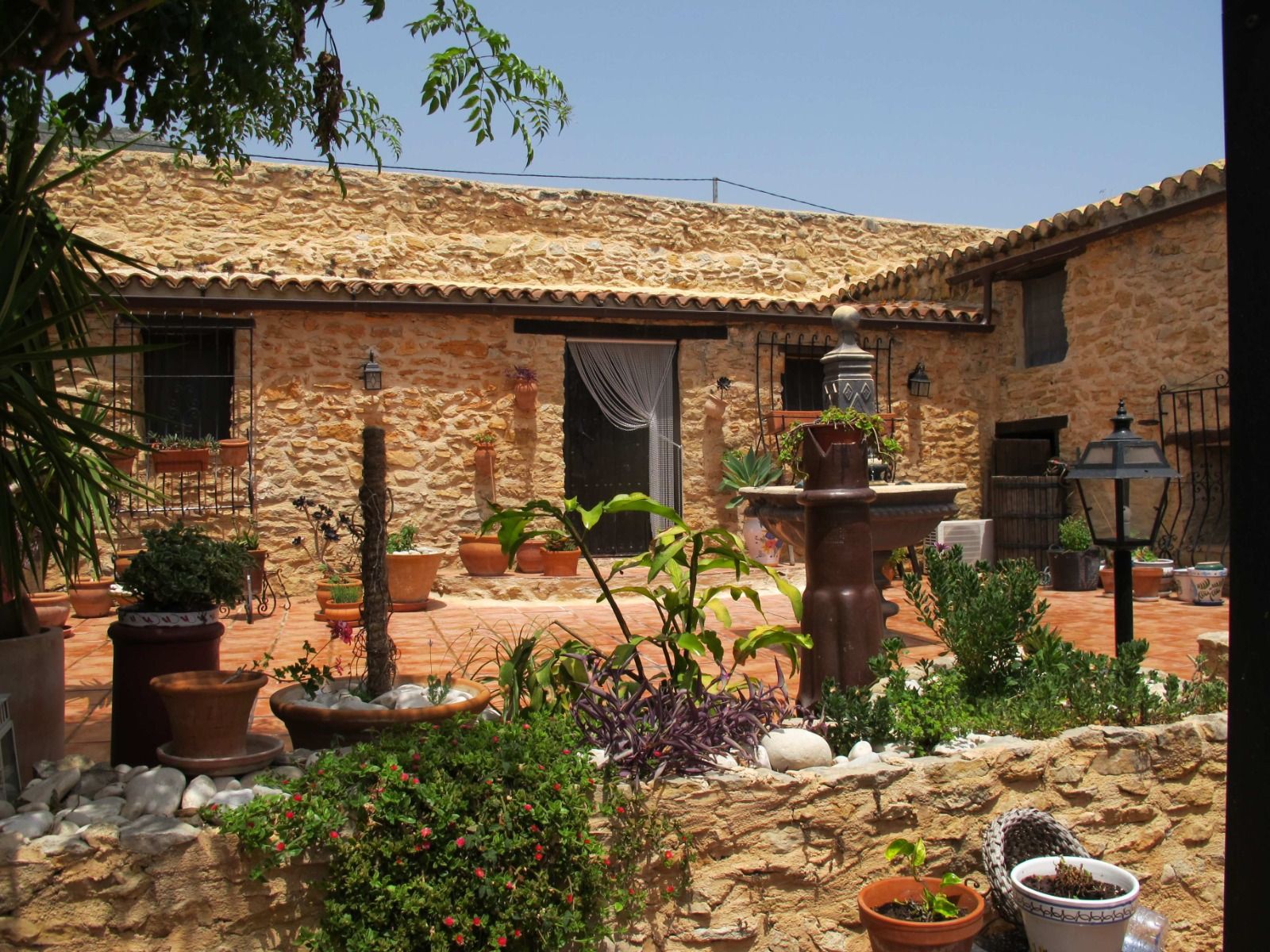 Finca maravillosa del siglo XVIII con 8 dormitorios y vistas al mar en Benissa