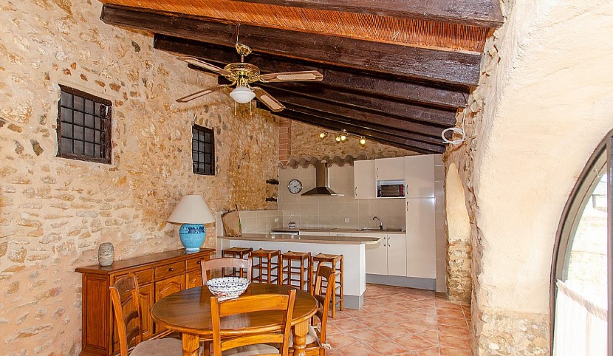 Finca maravillosa del siglo XVIII con 8 dormitorios y vistas al mar en Benissa