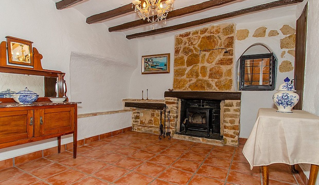 Finca maravillosa del siglo XVIII con 8 dormitorios y vistas al mar en Benissa
