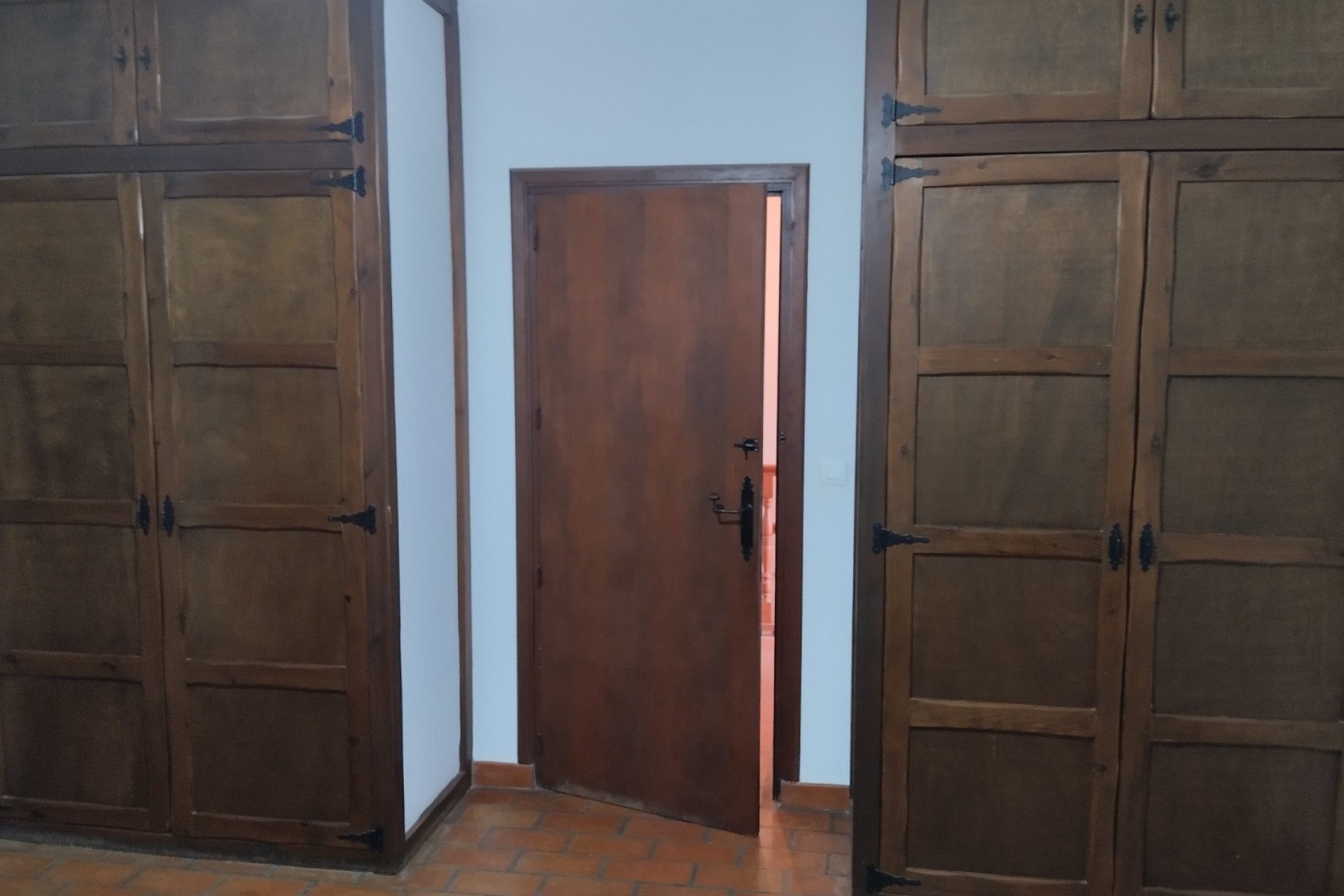Finca reformada con 4 dormitorios en una gran parcela en Altea la Vella