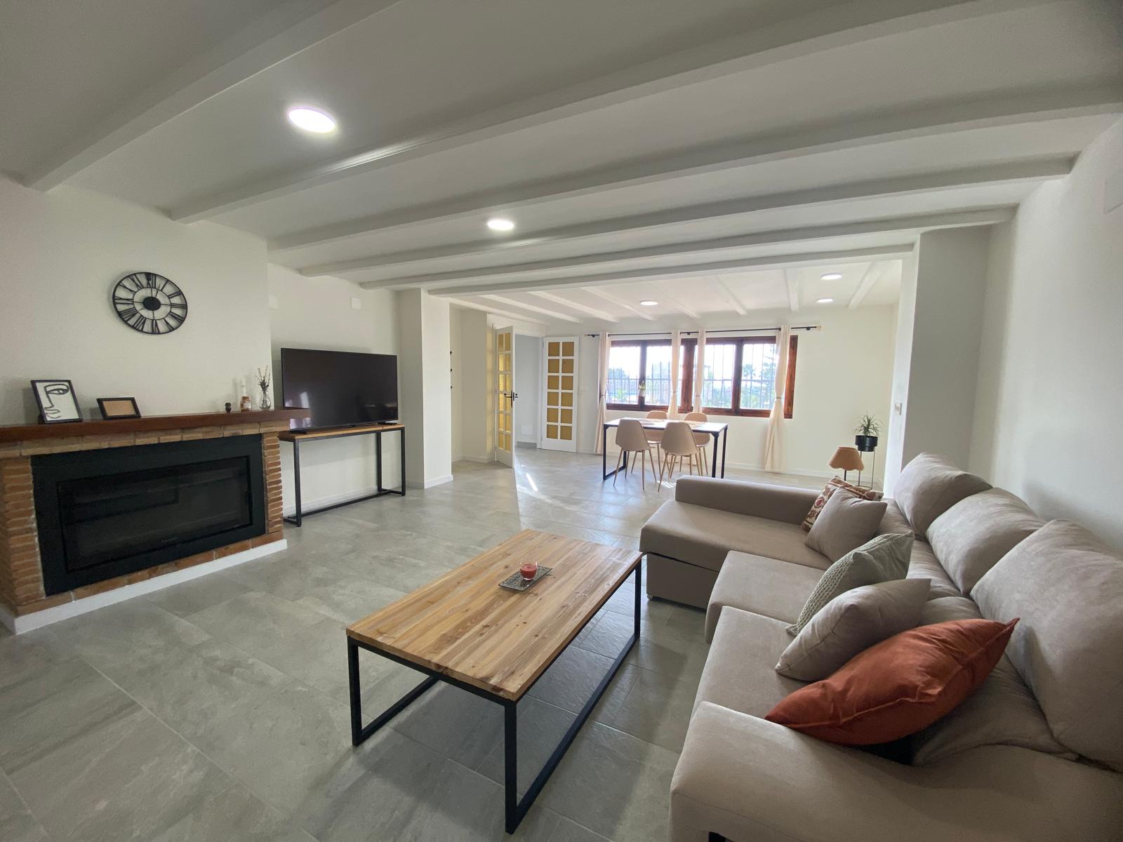 Hermoso apartamento en planta baja en una zona tranquila de Alfaz del Pi