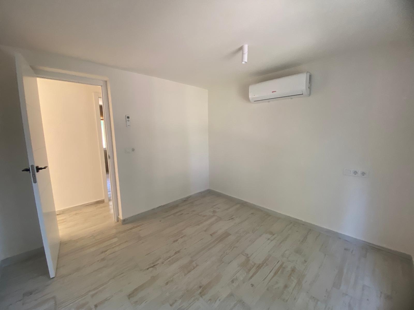 Chalet independiente en alquiler en una zona tranquila y verde de Albir