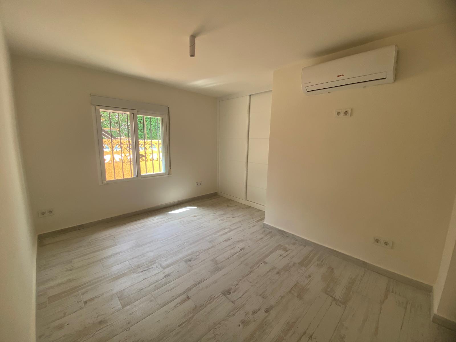 Chalet independiente en alquiler en una zona tranquila y verde de Albir