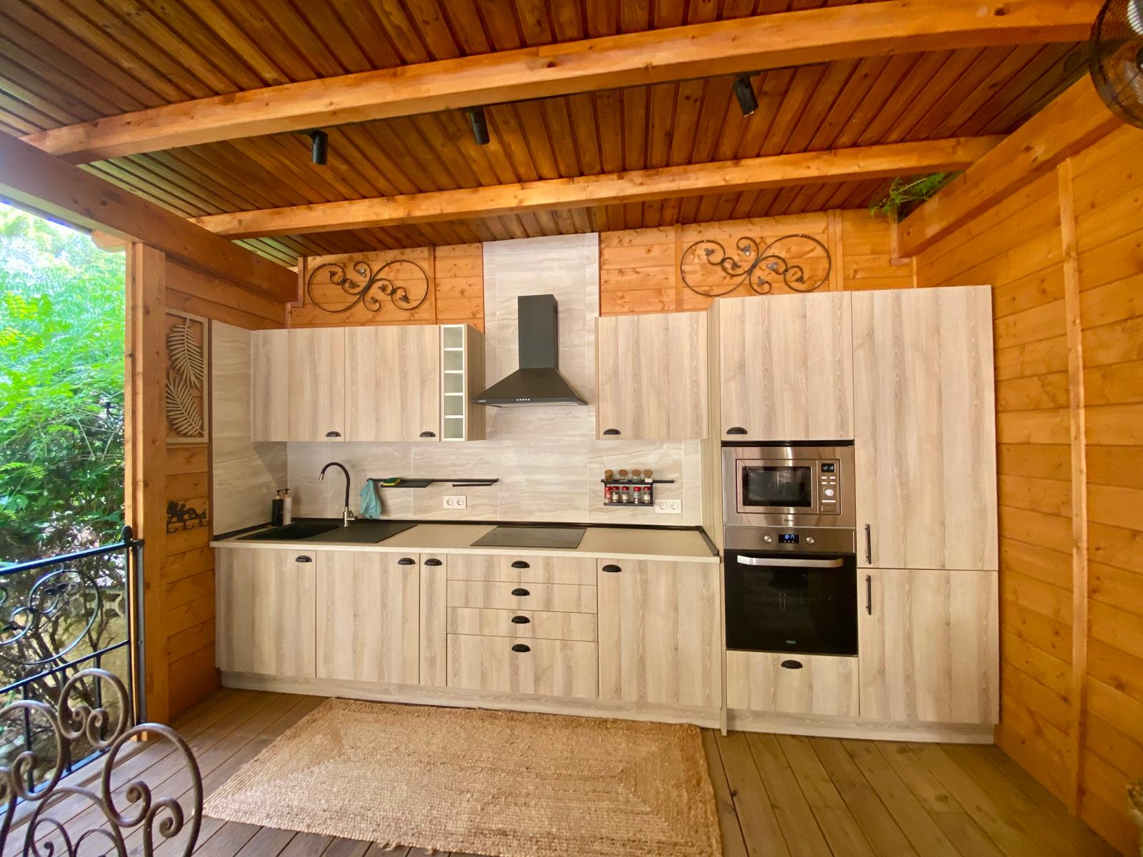 Chalet independiente en alquiler en una zona tranquila y verde de Albir
