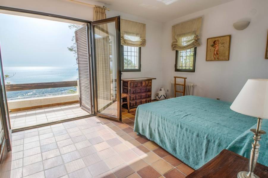 Villa individuelle avec vue panoramique sur la mer et appartement d'invités à Altea la Vella