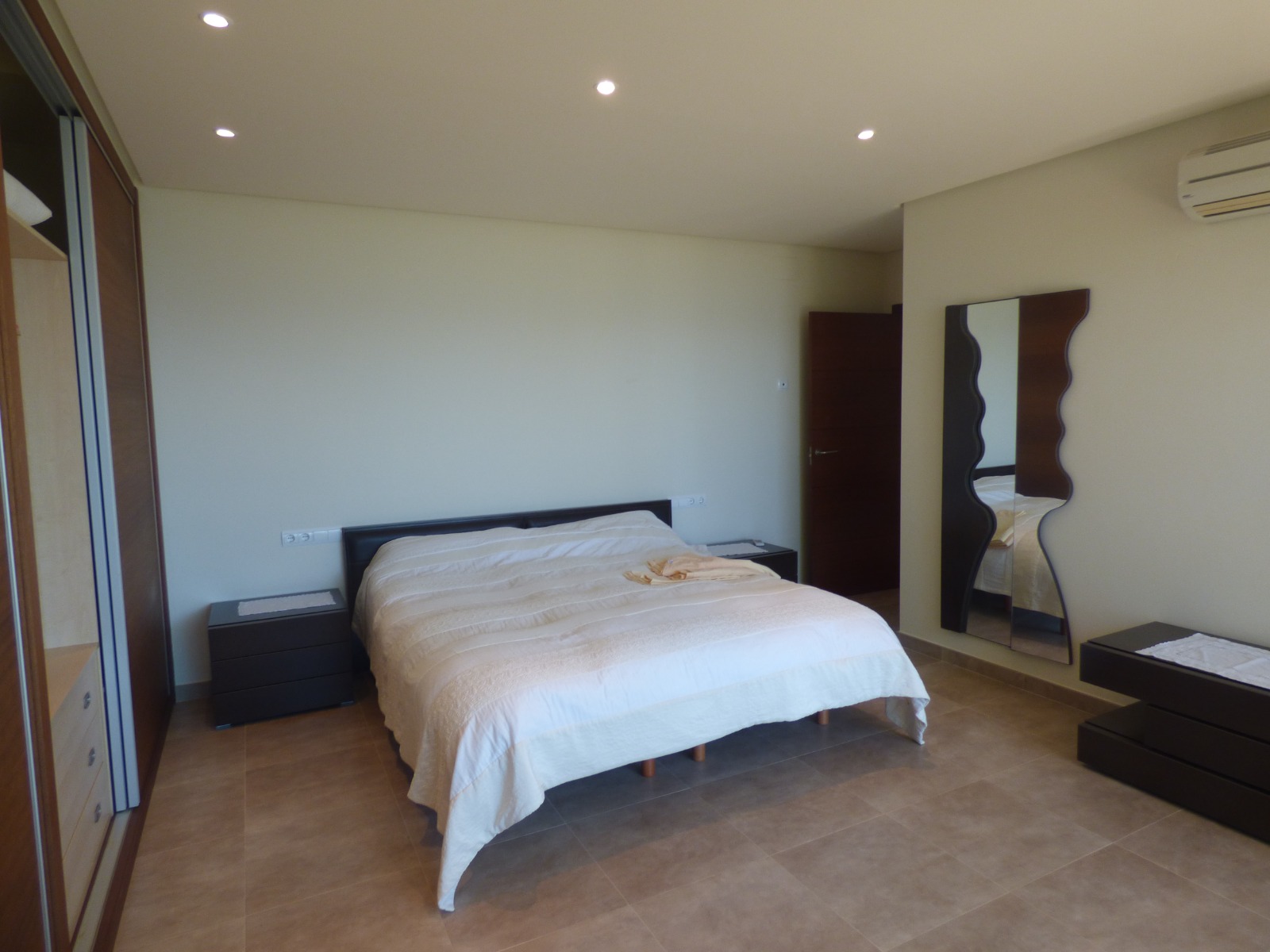 Villa individuelle avec vue panoramique sur la mer et appartement d'invités à Altea la Vella