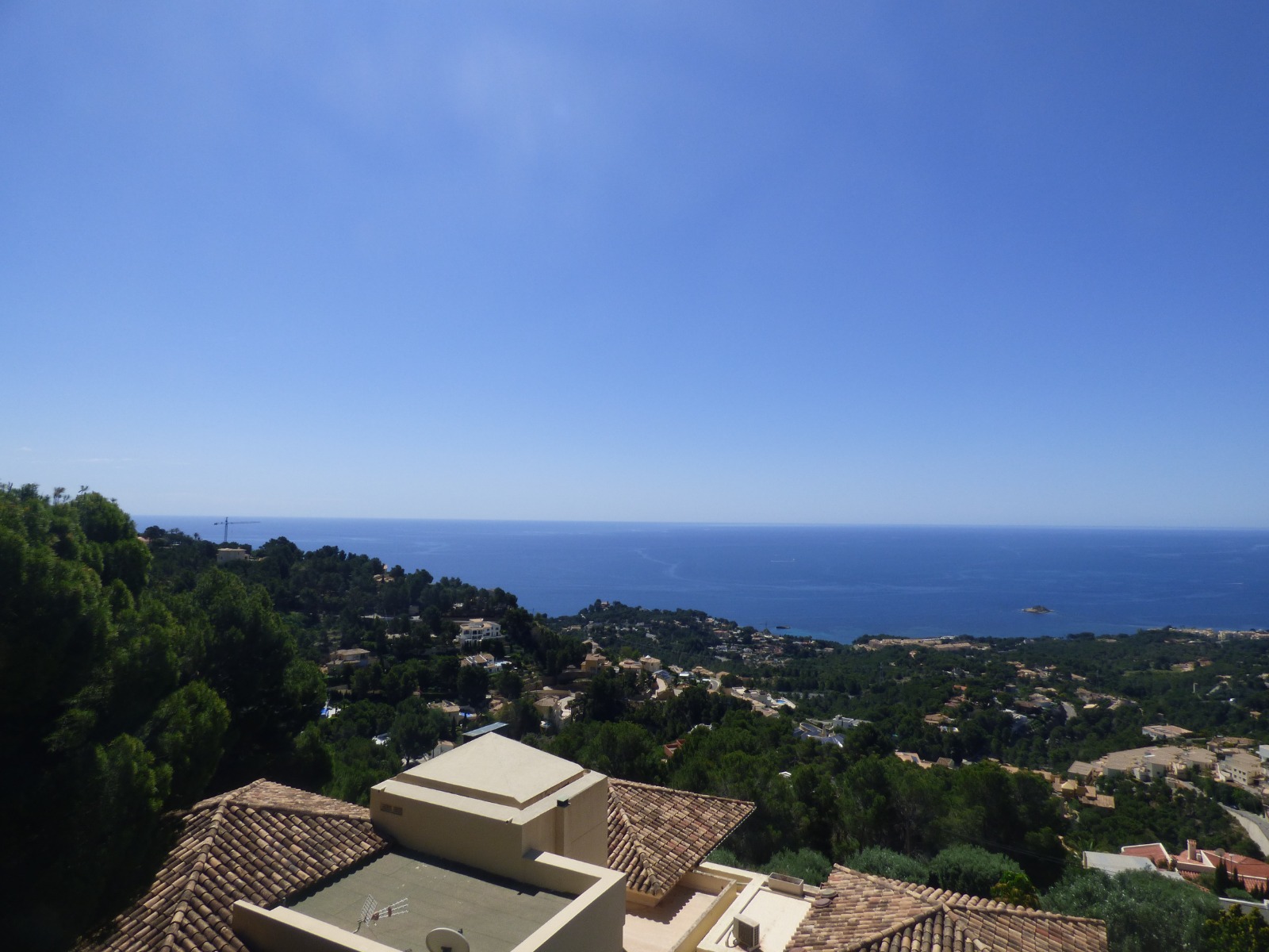 Villa individuelle avec vue panoramique sur la mer et appartement d'invités à Altea la Vella
