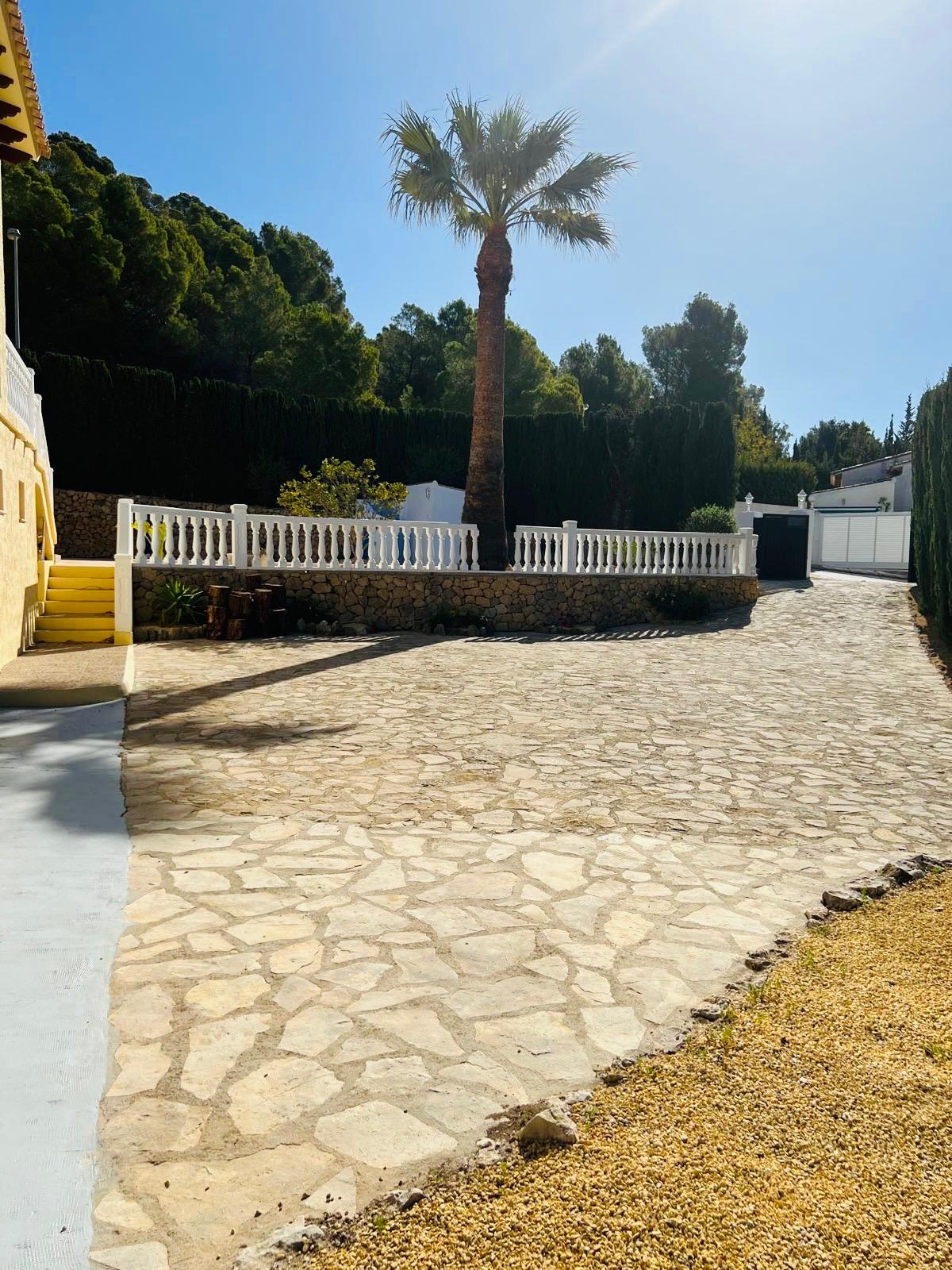 Villa spacieuse avec appartement d'invités à Altea la Vella.