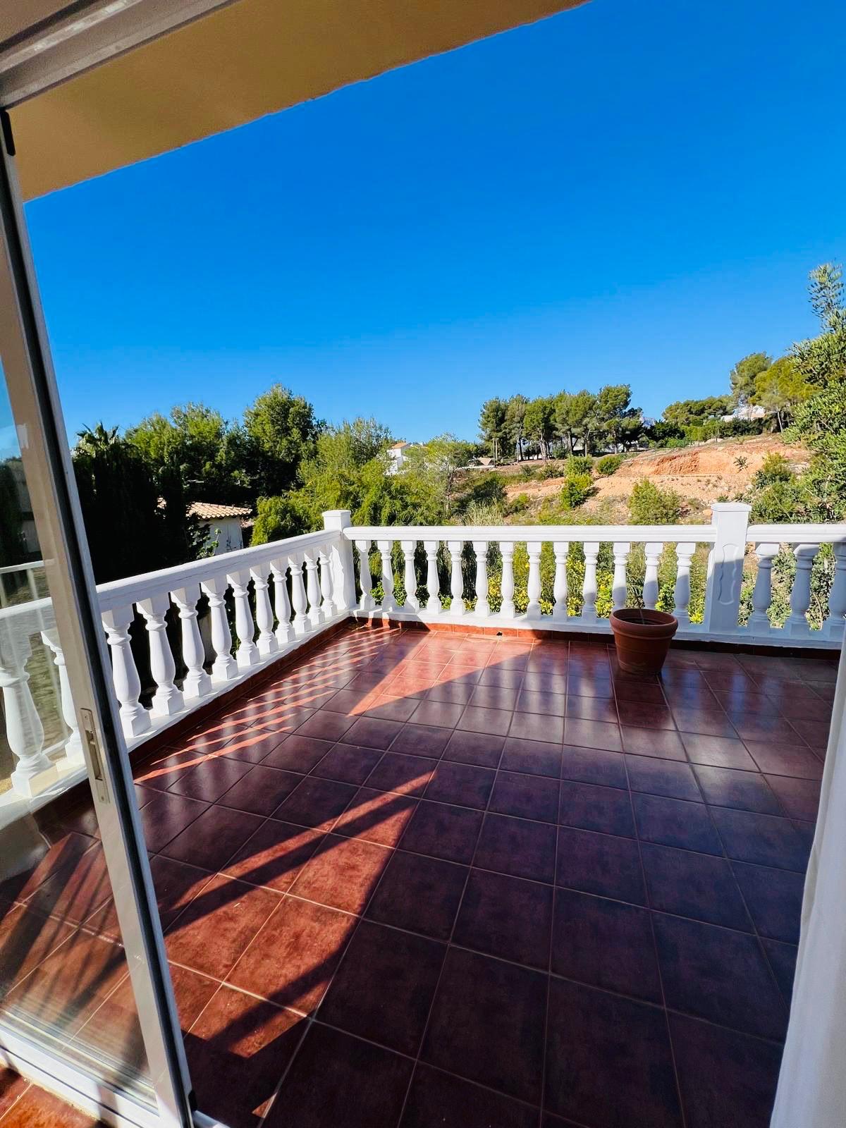 Villa spacieuse avec appartement d'invités à Altea la Vella.
