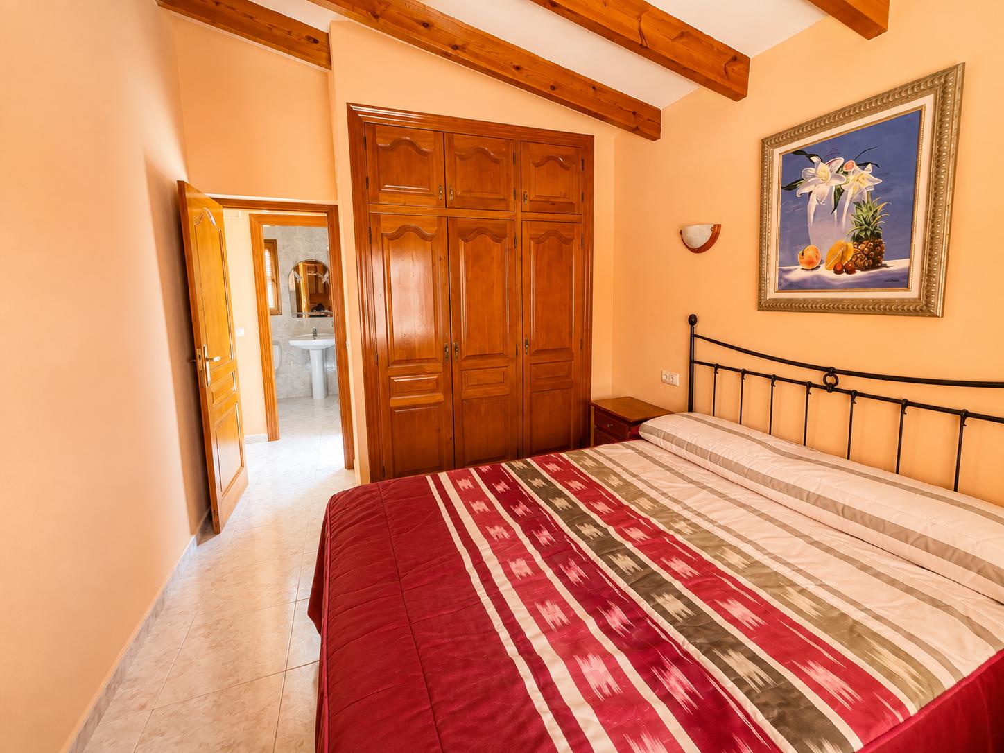 Chalet independiente con piscina en Alfaz del Pi