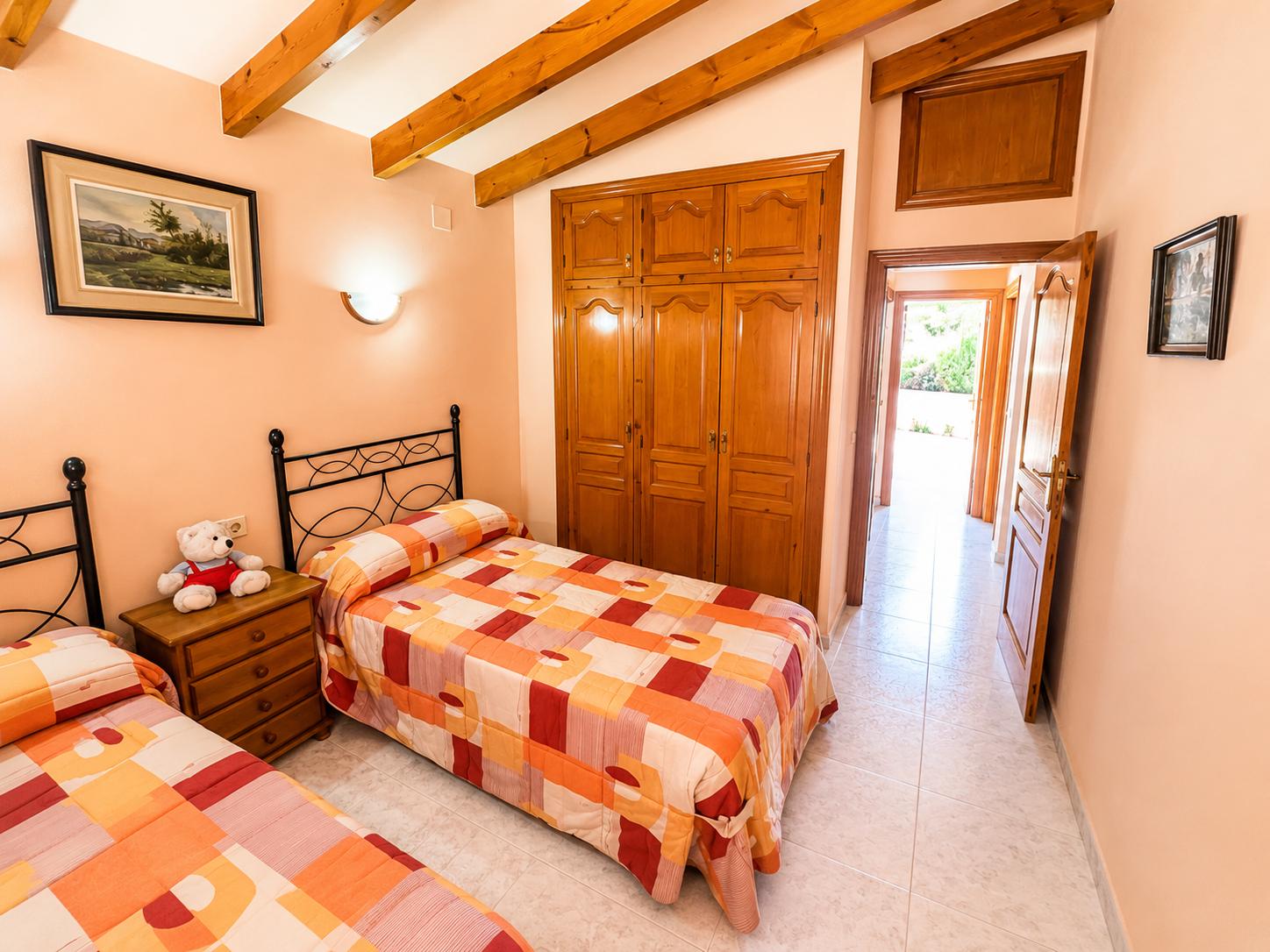 Chalet independiente con piscina en Alfaz del Pi